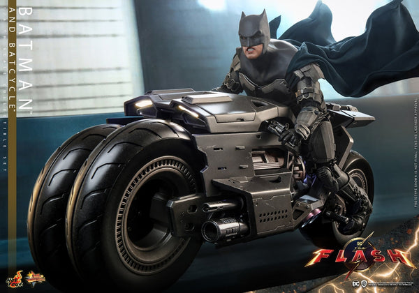 Hot Toys Batman Tumbler Premium Coffee Table