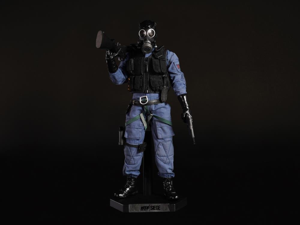 Rainbow six hot sale siege statue