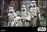 Hot Toys Star Wars Stormtrooper with Death Star Environment