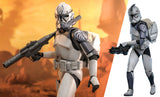 PRE-ORDER: Hot Toys Star Wars 104th Battalion Wolfpack Clone Trooper (Deluxe Version) Sixth Scale Figure