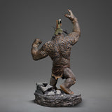 Iron Studios Lord of the Rings Cave Troll and Legolas 1/10 Deluxe Art Scale Statue