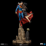 Iron Studios DC Comics Superman & Lois 1/6 Scale Diorama