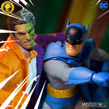 Mezcotoyz DC Comics Golden Age Batman vs Two-Face Boxed Set Mezco Exclusive One:12 Collective Action Figure Figure