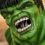 Diamond Select Marvel Legends in 3D Hulk 1:2 Scale Bust