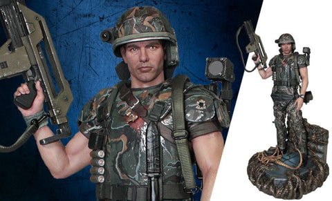 PRE - ORDER: Hollywood Collectibles Group Aliens Corporal Hicks Quarter Scale Statue - collectorzown