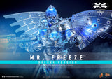 PRE - ORDER: Hot Toys Batman & Robin Mr. Freeze (Deluxe Version) Sixth Scale Figure - collectorzown