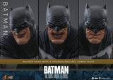 PRE - ORDER: Hot Toys DC Comics The Dark Knight Returns Batman Sixth Scale Figure - collectorzown