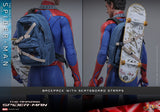 PRE - ORDER: Hot Toys The Amazing Spider - Man Sixth Scale Figure - collectorzown