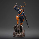 PRE - ORDER: Iron Studios DC Comics Deathstroke 1/10 Art Scale Statue - collectorzown