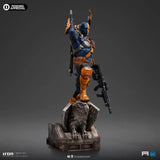 PRE - ORDER: Iron Studios DC Comics Deathstroke 1/10 Art Scale Statue - collectorzown