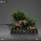 PRE - ORDER: Iron Studios Jurassic Park: T - Rex Chase 1/20 Scale Statue - collectorzown