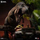 PRE - ORDER: Iron Studios Jurassic Park: T - Rex Chase 1/20 Scale Statue - collectorzown