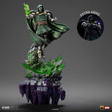 PRE - ORDER: Iron Studios Marvel Comics Doctor Doom Deluxe Art Scale 1/10 Statue - collectorzown