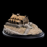 PRE - ORDER: Weta Workshop The Lord of the Rings The Golden Hall of Edoras Environment Statue - collectorzown