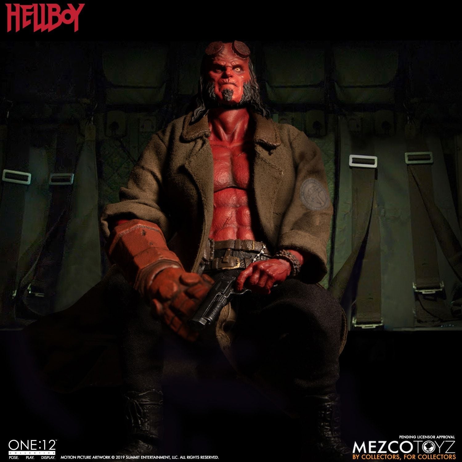 Mezco Toyz Hellboy (2019): Hellboy One:12 Action Figure Figure 