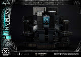 PRE-ORDER: Prime 1 Studio Batman Tactical Throne "Design by Gabriele Dell'Otto" DX Bonus Version LE 300 1/4 Scale Statue - collectorzown