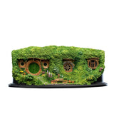 Weta Workshop The Lord of the Rings Bag End Hobbit Hole Environment Statue - collectorzown